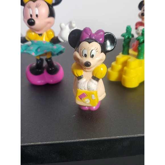 Disney Minnie Mouse Illco Vintage Toy Car /figure lot of 8 Mickeys girlfriend - Picture 8 of 9